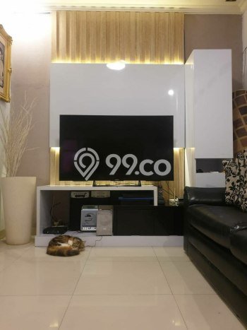 Rumah Mewah LB 270m2 Siap Huni Desain Elegan di Pungkur, Bandung Rumah Mewah LB 270m2 Siap Huni Desain Elegan di Pungkur, Bandung