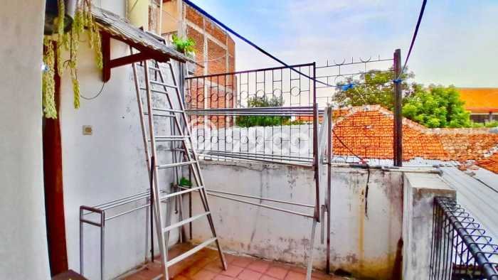 Dijual Rumah Eksklusif 5 KT di Buah Batu, Bandung Dijual Rumah Eksklusif 5 KT di Buah Batu, Bandung