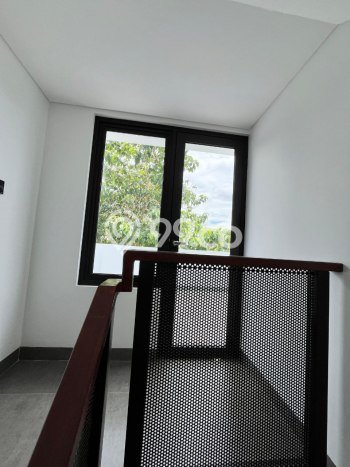 Rumah Mewah Dijual LT 144m2 di Coblong, Bandung Rumah Mewah Dijual LT 144m2 di Coblong, Bandung