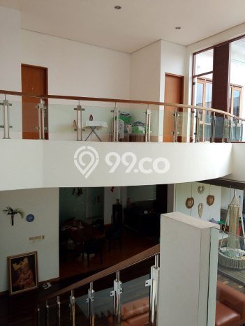 Rumah SUPER MEWAH! area Sukasari, Bandung, Luas 352m2m² Bangunan 398m2m², HARGA SPESIAL Rumah SUPER MEWAH! area Sukasari, Bandung, Luas 352m2m² Bangunan 398m2m², HARGA SPESIAL