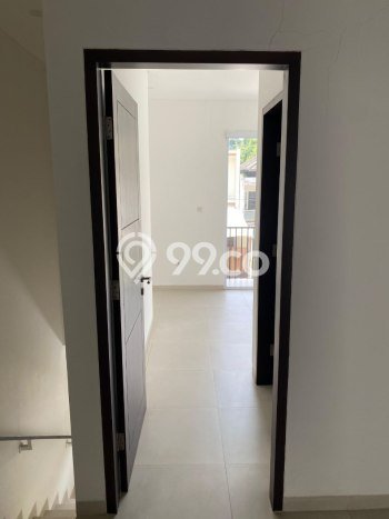 Rumah Luas Asri 3 KT Siap Huni di Ciwaruga Bandung Rumah Luas Asri 3 KT Siap Huni di Ciwaruga Bandung