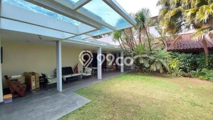 For Sale! Premium House LT 680m2 Desain Modern di Dago For Sale! Premium House LT 680m2 Desain Modern di Dago
