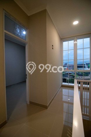 Rumah Terawat kawasan Arcamanik, Bandung, LT 100m2m² LB 160m2m² DIJUAL CEPAT! Rumah Terawat kawasan Arcamanik, Bandung, LT 100m2m² LB 160m2m² DIJUAL CEPAT!