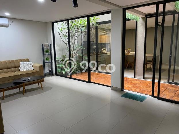 Rumah Strategis Modern Lb 220m2 di Pamulang, Tangerang Selatan Rumah Strategis Modern Lb 220m2 di Pamulang, Tangerang Selatan