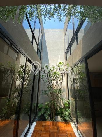 Rumah Strategis Modern Lb 220m2 di Pamulang, Tangerang Selatan Rumah Strategis Modern Lb 220m2 di Pamulang, Tangerang Selatan