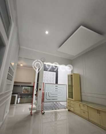Hunian Cantik Minimalis Lb 110m2 di BSD, Tangerang Selatan Hunian Cantik Minimalis Lb 110m2 di BSD, Tangerang Selatan