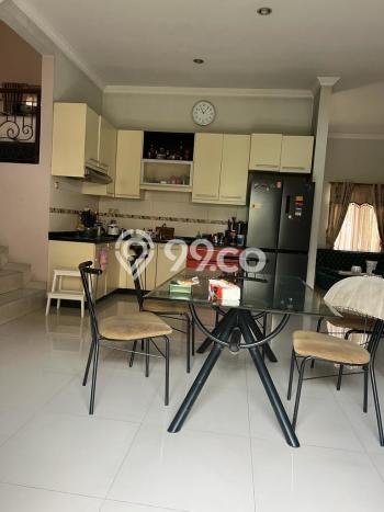 Rumah Luxury Modern Siap Huni di BSD Puspita Loka Tangerang Rumah Luxury Modern Siap Huni di BSD Puspita Loka Tangerang