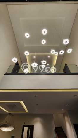 Hunian Mewah LB 365m2 Siap Huni Desain Elegan di BSD The Icon, Tangerang Hunian Mewah LB 365m2 Siap Huni Desain Elegan di BSD The Icon, Tangerang