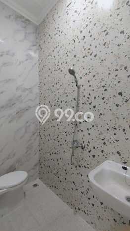 Rumah Luxury Modern Siap Huni di BSD Griya Loka Tangerang Rumah Luxury Modern Siap Huni di BSD Griya Loka Tangerang