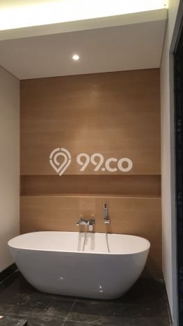 Hunian Mewah LB 365m2 Siap Huni Desain Elegan di BSD The Icon, Tangerang Hunian Mewah LB 365m2 Siap Huni Desain Elegan di BSD The Icon, Tangerang