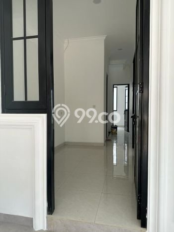 Dijual Rumah Mewah Exclusive di Serpong, Tangerang Selatan Dijual Rumah Mewah Exclusive di Serpong, Tangerang Selatan
