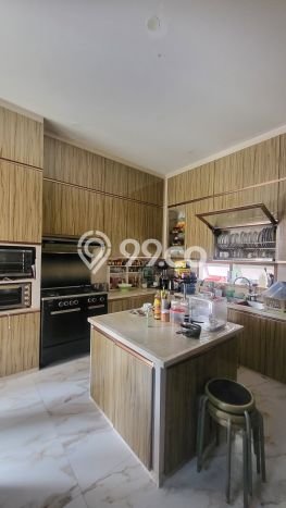 Dijual Rumah Luas Elegan Dengan View Cantik di BSD Puspita Loka, Tangerang Dijual Rumah Luas Elegan Dengan View Cantik di BSD Puspita Loka, Tangerang
