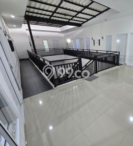 Kost Dijual di Bintaro dengan 25 KT dan Luas 229m2 Kost Dijual di Bintaro dengan 25 KT dan Luas 229m2