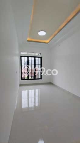 Rumah Luxury Modern Siap Huni di BSD Griya Loka Tangerang Rumah Luxury Modern Siap Huni di BSD Griya Loka Tangerang