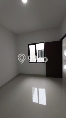 For Sale! Luxury House LT 175m2 Desain Modern di BSD Giri Loka For Sale! Luxury House LT 175m2 Desain Modern di BSD Giri Loka