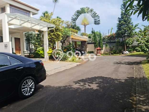 Rumah Elit LB 450m2 Siap Pakai Desain Elegan di BSD Taman Giri Loka, Tangerang Rumah Elit LB 450m2 Siap Pakai Desain Elegan di BSD Taman Giri Loka, Tangerang