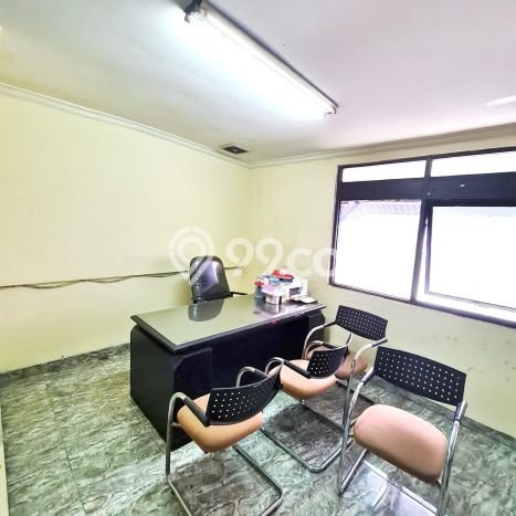 Ruko Dijual di Prime Area Jakarta Selatan Luas 210m2 Ruko Dijual di Prime Area Jakarta Selatan Luas 210m2