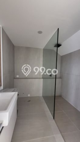 Jual Rumah Luas Elegan Dengan View Eksklusif di Sutera Buana Alam Sutera, Tangerang Jual Rumah Luas Elegan Dengan View Eksklusif di Sutera Buana Alam Sutera, Tangerang