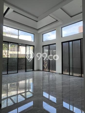 Rumah Luxury Modern Siap Huni di BSD Delatinos Tangerang Rumah Luxury Modern Siap Huni di BSD Delatinos Tangerang