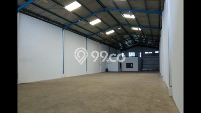Disewakan Gudang di Pusat Kota Tangerang Ramai Strategis Disewakan Gudang di Pusat Kota Tangerang Ramai Strategis