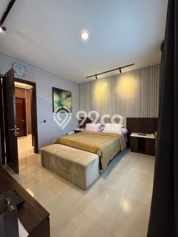 Hunian Elit LB 385m2 Siap Huni Desain Elegan di BSD The Green, Tangerang Hunian Elit LB 385m2 Siap Huni Desain Elegan di BSD The Green, Tangerang