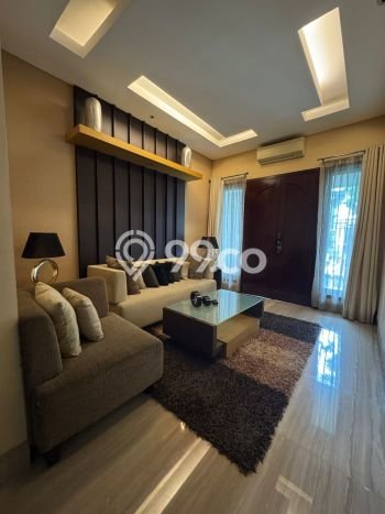 Hunian Elit LB 385m2 Siap Huni Desain Elegan di BSD The Green, Tangerang Hunian Elit LB 385m2 Siap Huni Desain Elegan di BSD The Green, Tangerang