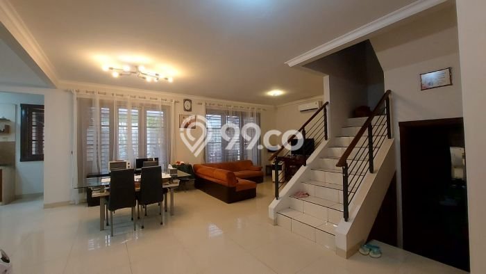 Rumah Mewah LB 200m2 Siap Pakai Desain Elegan di BSD Delatinos, Tangerang Rumah Mewah LB 200m2 Siap Pakai Desain Elegan di BSD Delatinos, Tangerang