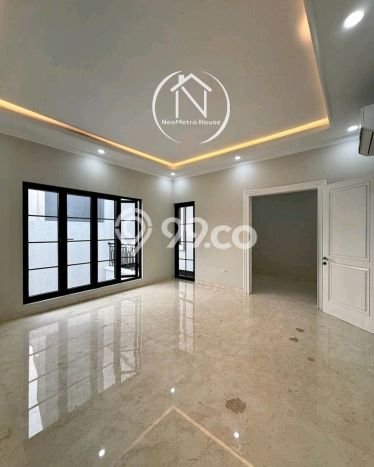 Siap Huni Rumah Mewah 3 Kamar di Kebayoran Baru Dekat ke Mana Saja Siap Huni Rumah Mewah 3 Kamar di Kebayoran Baru Dekat ke Mana Saja