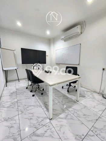 Area Ramai! Ruko Dijual di Kebayoran Baru untuk Bisnis Luas Bangunan 270m2 Area Ramai! Ruko Dijual di Kebayoran Baru untuk Bisnis Luas Bangunan 270m2