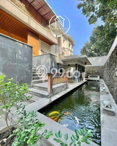 Rumah Luxury Modern Siap Huni di Pondok Indah Jakarta Selatan Rumah Luxury Modern Siap Huni di Pondok Indah Jakarta Selatan