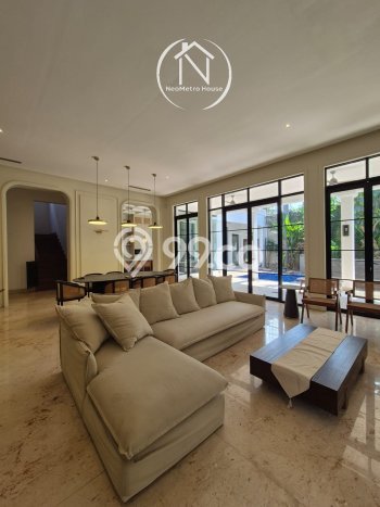 For Sale Rumah Elit Exclusive di Kebayoran Baru, Jakarta Selatan For Sale Rumah Elit Exclusive di Kebayoran Baru, Jakarta Selatan