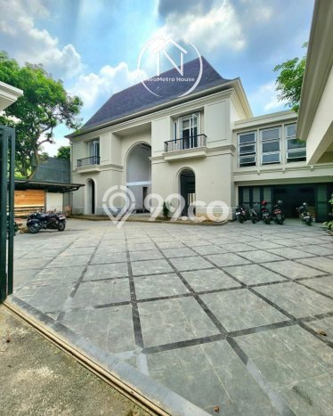 Rumah Luxury Modern Siap Huni di Kemang Jakarta Selatan Rumah Luxury Modern Siap Huni di Kemang Jakarta Selatan