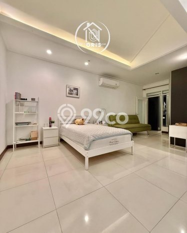 Ready to Use! Luxury House LT 430m2 Desain Elegan di Pondok Indah Ready to Use! Luxury House LT 430m2 Desain Elegan di Pondok Indah