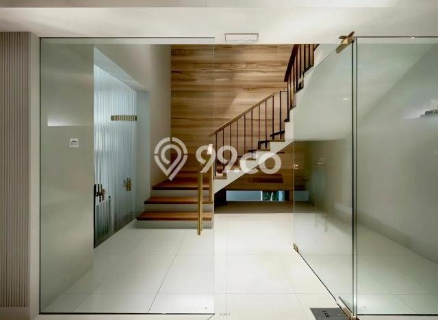 For Sale! Premium House LT 407m2 Desain Modern di Puri Indah For Sale! Premium House LT 407m2 Desain Modern di Puri Indah