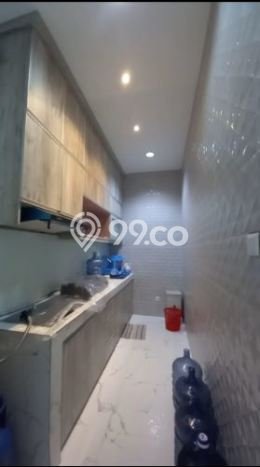 Rumah Luxury Modern Tanpa Renovasi di Taman Ratu Jakarta Barat Rumah Luxury Modern Tanpa Renovasi di Taman Ratu Jakarta Barat