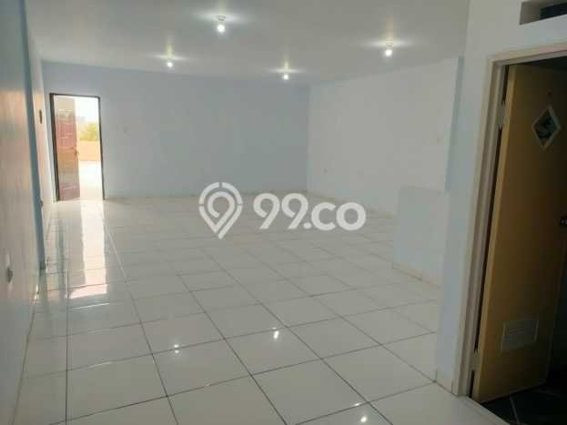 Ruko Dijual di Jakarta Barat LT 162m2 & LB 525m2 Lokasi Terbaik! Ruko Dijual di Jakarta Barat LT 162m2 & LB 525m2 Lokasi Terbaik!