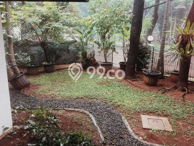 For Sale! Luxury House LT 610m2 Desain Elegan di Bintaro For Sale! Luxury House LT 610m2 Desain Elegan di Bintaro