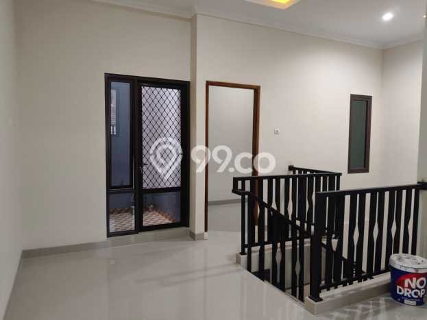 Jual Rumah Bagus Siap Huni LB 120m2 di Tangerang, Tangerang Jual Rumah Bagus Siap Huni LB 120m2 di Tangerang, Tangerang