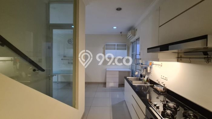 EXCLUSIVE HOME! Rumah area Green Lake City, 3 KT, Design Minimalis, LT 90m² LB 128m² EXCLUSIVE HOME! Rumah area Green Lake City, 3 KT, Design Minimalis, LT 90m² LB 128m²