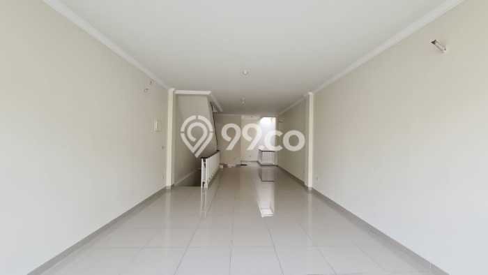 Untuk Dijual! Ruko di Green Lake City Jakarta Barat LT 132m2 / LB 472m2 Kawasan Strategis Untuk Dijual! Ruko di Green Lake City Jakarta Barat LT 132m2 / LB 472m2 Kawasan Strategis