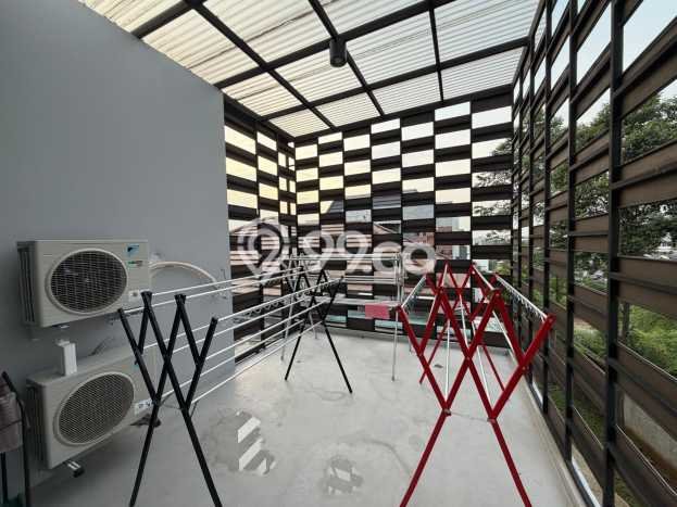 Jual Rumah Mewah Elegan Dengan View Eksklusif di Metland Puri, Jakarta Barat Jual Rumah Mewah Elegan Dengan View Eksklusif di Metland Puri, Jakarta Barat