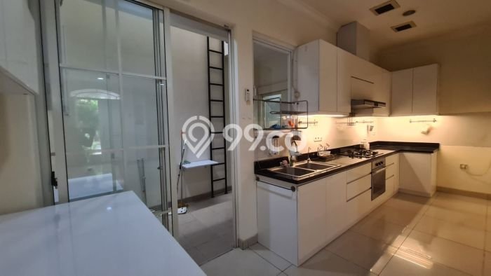 EXCLUSIVE HOME! Rumah area Green Lake City, 3 KT, Design Minimalis, LT 90m² LB 128m² EXCLUSIVE HOME! Rumah area Green Lake City, 3 KT, Design Minimalis, LT 90m² LB 128m²