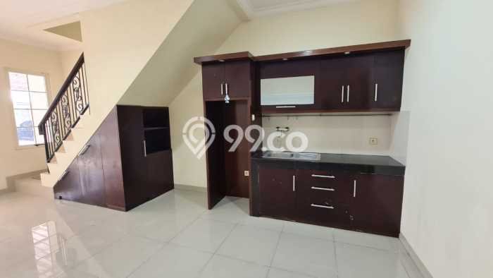 Rumah Disewakan Jakarta Barat LT 60m2 LB 60m2 Kawasan Green Lake City Rumah Disewakan Jakarta Barat LT 60m2 LB 60m2 Kawasan Green Lake City