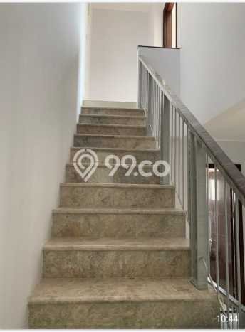 LISTING BARU! Rumah kawasan Pantai Indah Kapuk, Siap Huni, 3 KM, Dekat Pantai Indah Kapuk, Jakarta Utara, Jakarta Utara, Luas 75m² Bangunan 225m² LISTING BARU! Rumah kawasan Pantai Indah Kapuk, Siap Huni, 3 KM, Dekat Pantai Indah Kapuk, Jakarta Utara, Jakarta Utara, Luas 75m² Bangunan 225m²