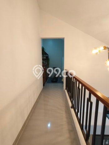 Dijual Rumah 4 Kamar Lokasi Ideal Bagus dan Strategis di Karawaci Dijual Rumah 4 Kamar Lokasi Ideal Bagus dan Strategis di Karawaci