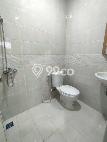 Rumah Strategis Minimalis Lb 77m2 di Karawaci, Tangerang Rumah Strategis Minimalis Lb 77m2 di Karawaci, Tangerang
