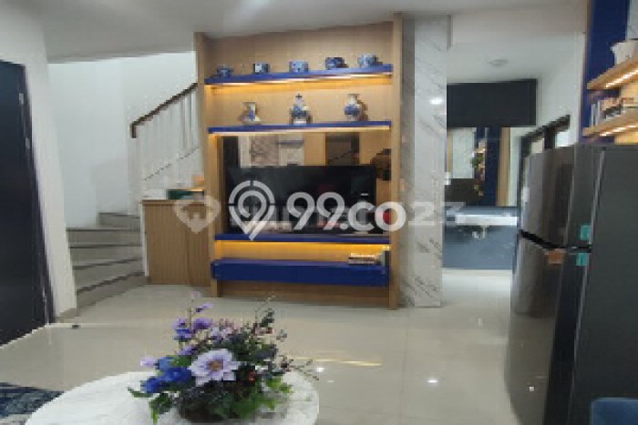 Dijual Rumah 3 Kamar Lokasi Strategis Nyaman dan Strategis di Karawaci Dijual Rumah 3 Kamar Lokasi Strategis Nyaman dan Strategis di Karawaci