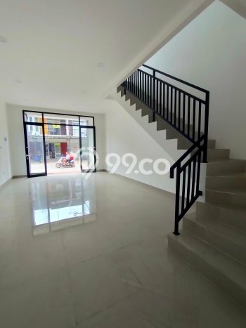 Unit Ruko Dijual di Karawaci Tangerang Luas Tanah 50m2, Luas Bangunan 83m2 Unit Ruko Dijual di Karawaci Tangerang Luas Tanah 50m2, Luas Bangunan 83m2