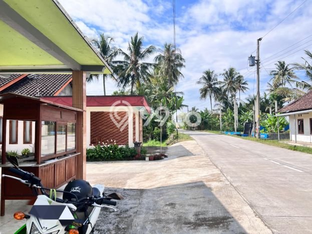 Dijual Ruko di Karangpandan, Luas 200m², Area Komersial, Akses Strategis Dijual Ruko di Karangpandan, Luas 200m², Area Komersial, Akses Strategis