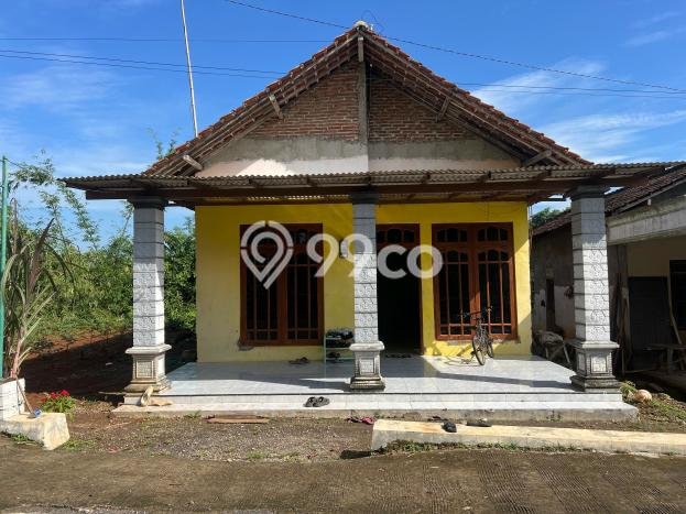 Jual Rumah Murah Meriah Kedawung Punya 3 Kamar & LT 502m2 Jual Rumah Murah Meriah Kedawung Punya 3 Kamar & LT 502m2